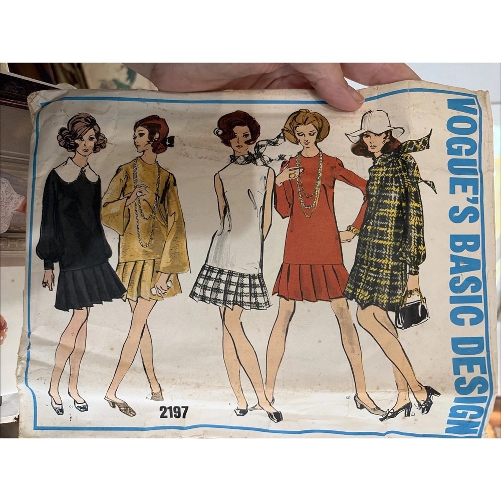 Vogue 2197 Pattern CUT Complete 1970s Basic Design Dropped Waist Shift Dress 14